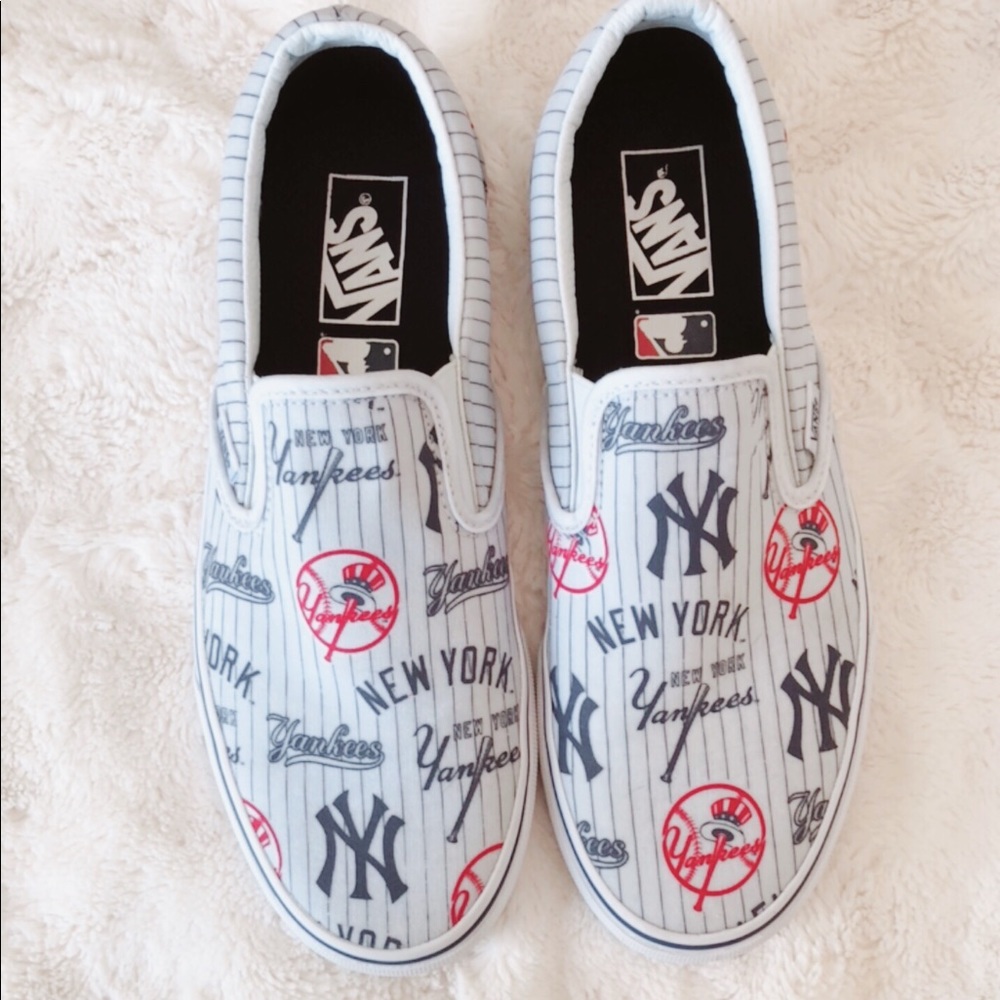 Vans Yankee Men’s Slip On Shoes
